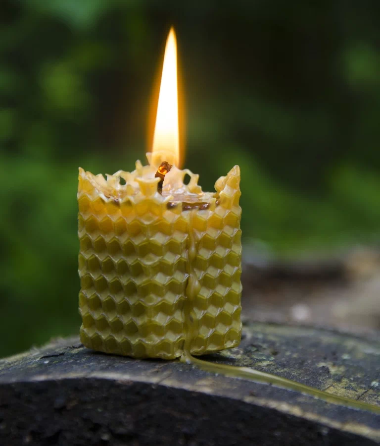 Płonące świeczki